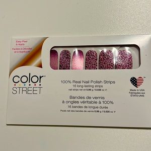 Colorstreet RULE OF PLUM Nail Polish Strips!
